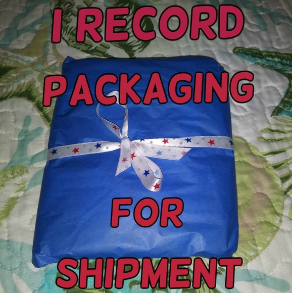 ABOUT MY CLOSET - Picture 10 of 16